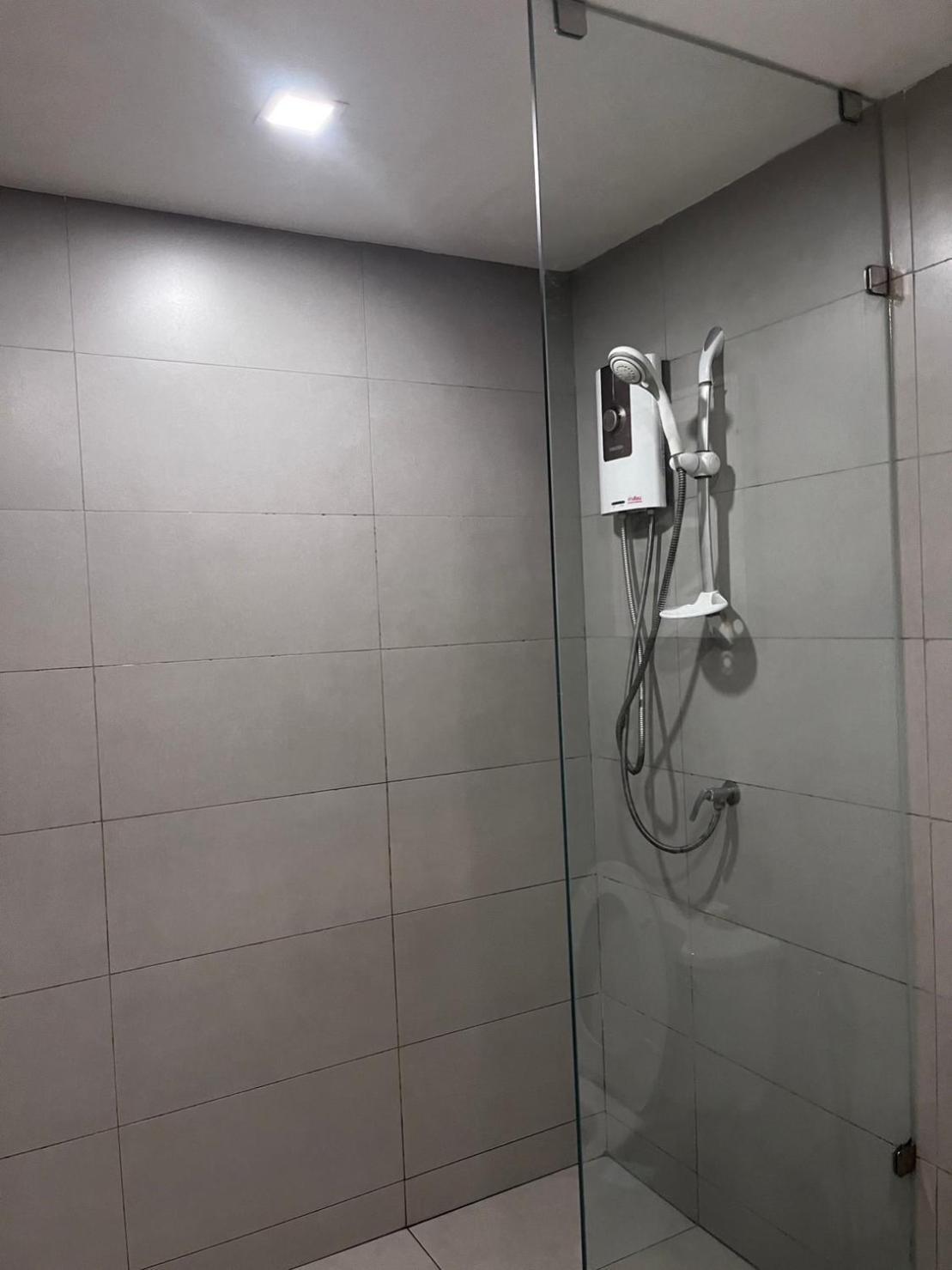 Lkn Grand Apartment Банкок Екстериор снимка